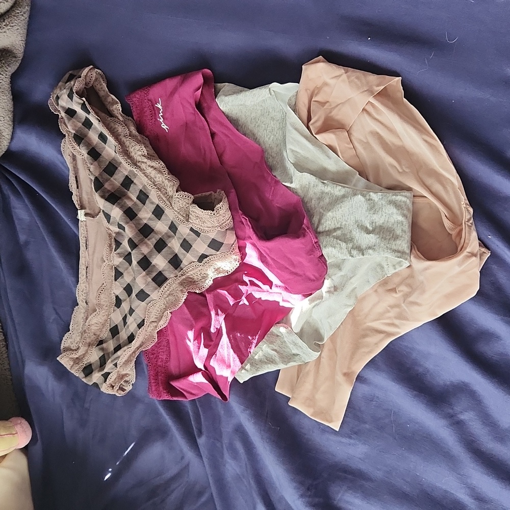 Bundle of Pink Undies!!